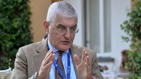 Enav: via libera soci alla quotazione