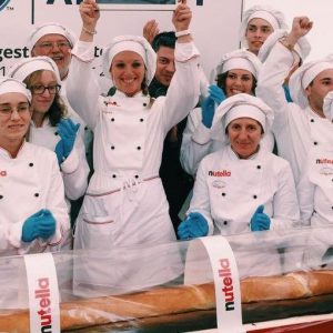 Expo: baguette record alla Nutella, la più lunga del mondo