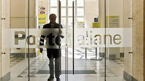Borsa, Poste Italiane debutta in altalena