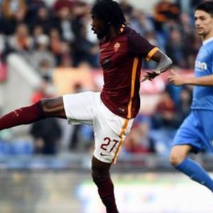 Derby: Roma venceu a Lazio (2-0) e manteve-se na sequência de Inter e Fiorentina