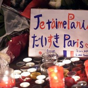 Efek Paris di pasar, tapi tanpa panik. Tokyo kembali ke resesi, minyak naik