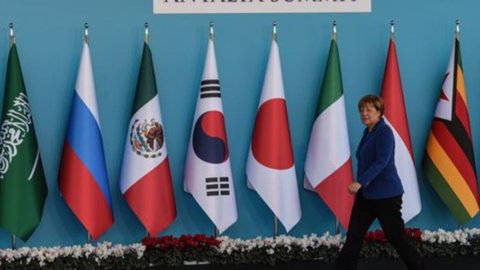 G20: “Terrorismo affronto all’umanità”