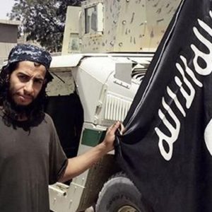 Paris: l-a ucis pe Abaaoud, creatorul masacrului, la vânat pe Salah
