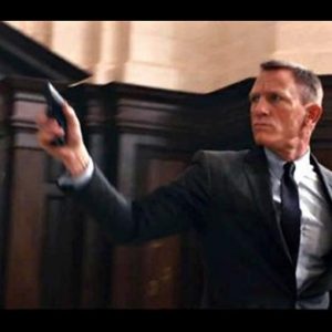 My name is Bond, James Bond: ビジネスに印象的な名前を付ける難しい技術