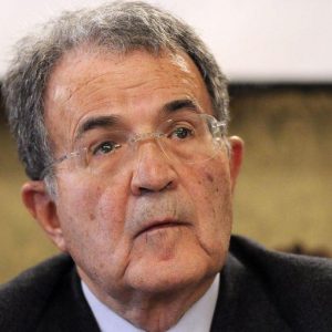 Prodi at 40 years of Prometeia: "Terrorism risk on recovery, wisdom is needed"