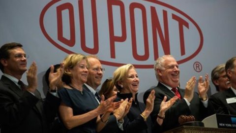 Maxi-fusione nella chimica: Dupont e Dow Chemical verso accordo