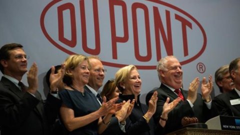 Maxi-merger dalam bidang kimia: Dupont dan Dow Chemical menuju kesepakatan