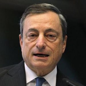 Draghi in campo: “Intervenire subito anche con più debito pubblico”
