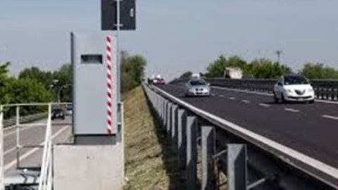 Maniobra: cámara de velocidad para controlar el coche rc