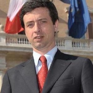 Terrorismo, ministro Orlando minacciato dall’Is: lettera con proiettili