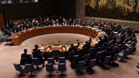 UN: new sanctions for those who do business with ISIS