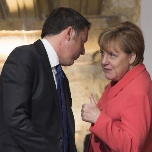 Renzi-Merkel: uniti sui migranti, ma non sugli eurobond