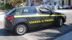 auto Guardia di Finanza