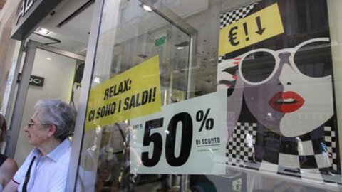 販売 2016: 今日、イタリア全土で割引が始まります