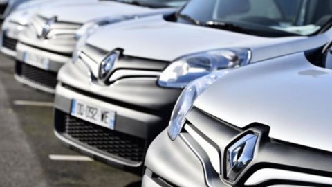 Renault richiama 15mila veicoli e annuncia piano anti-emissioni