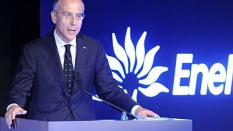 Enel: nuova linea di credito per 1 mld di dollari dalla Cina
