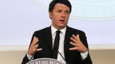 Renzi: "Whoever attacks me has destroyed the olive tree"