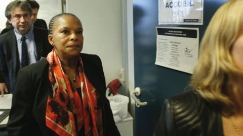 France, le ministre Taubira quitte la Justice : désaccord sur la réforme de la sécurité