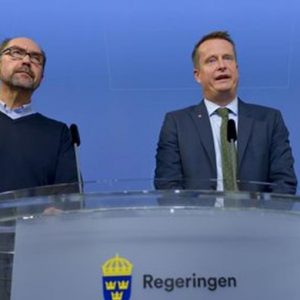 Svezia pronta a espellere fino a 80mila migranti