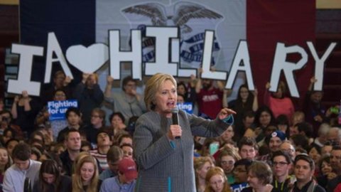 Primarie Usa: Clinton vince, ma d’un soffio