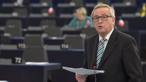 Migrants, Juncker: "Thanks to Italy for its contribution to Turkey"