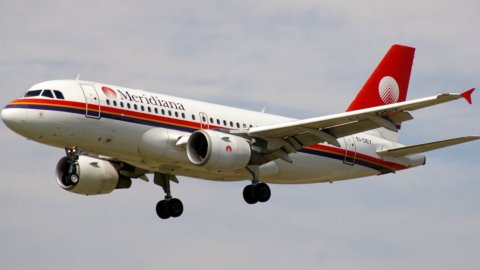 Meridiana spre acord cu Qatar Airways: plan pentru 900 de concedieri