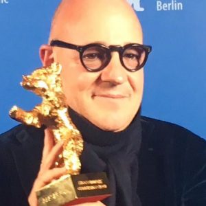 Кинотеатр, Рози получает Золотого Медведя в Берлине