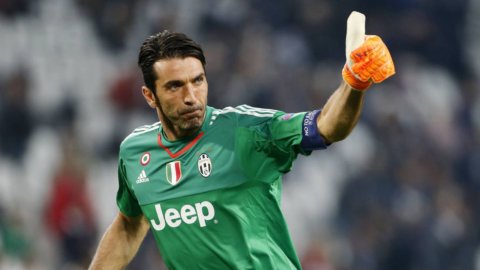 Ballon d'Or, Buffon among the thirty candidates