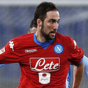 Roma-Napoli per la Champions: Higuain sì, Totti no