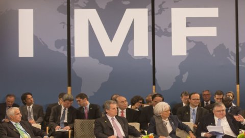 Italia, Fmi taglia stime ma resta ottimista: avanti su riforme e banche