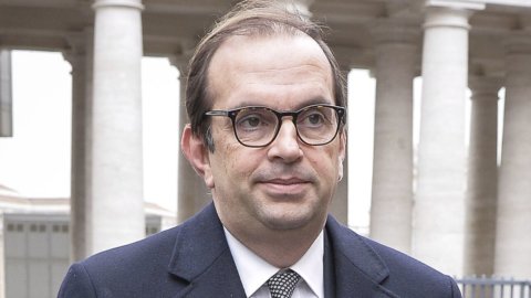 Confindustria : Regina et Bonometti quittent la course à la présidence