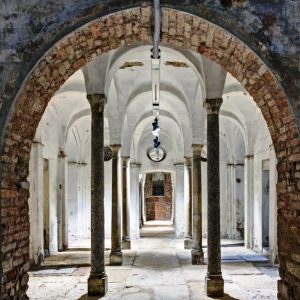 ミラノ、聖墳墓教会の地下室が 50 年ぶりに再開