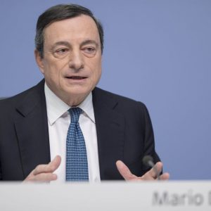 Draghi: “Troppo presto per stretta monetaria Eurozona”