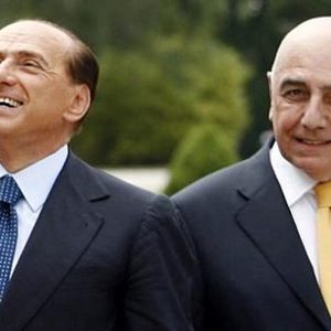 Berlusconi, é feito para o futebol de Monza: será 100% dele