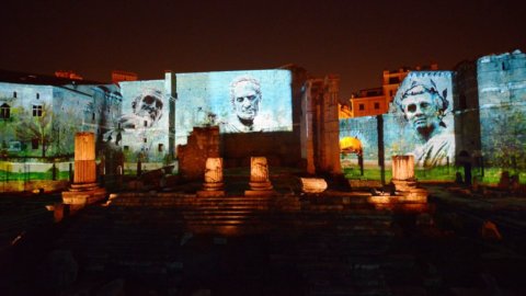 प्राचीन रोम में यात्रा: सीज़र और ऑगस्टस का मंच
