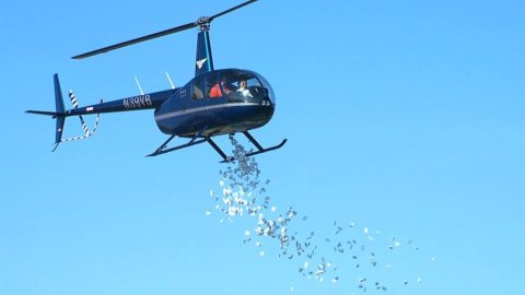 Ce n'est pas le moment pour l'argent des hélicoptères