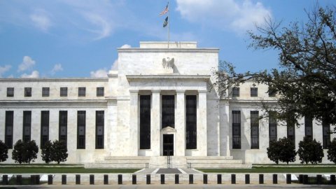 La Fed non tocca i tassi. Oggi Generali alla ribalta