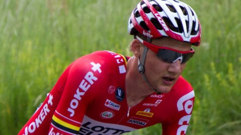 Giro : solo de Wellens, queue Nibali