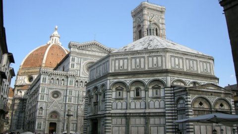 Caldo, Uffizi chiusi: saltano i condizionatori