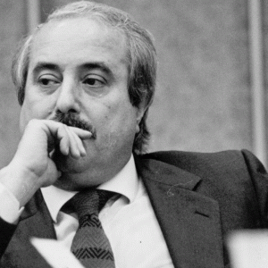 C'EST ARRIVÉ AUJOURD'HUI - Falcone tué par la mafia lors du massacre de Capaci en 92