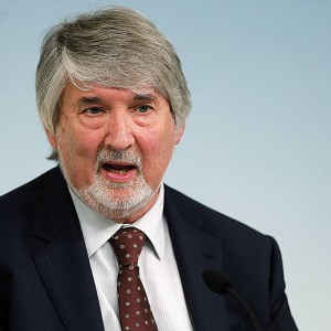 Voucher disoccupati, Poletti: “Si parte a settembre”