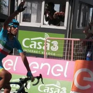 Aí vem Nibali novamente: o Giro d'Italia triunfa e reabre