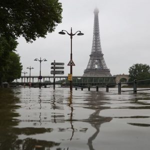 Paris, das Wetter bessert sich, aber die Seine macht sich Sorgen