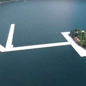 Lago Iseo, Christo: milhares caminham sobre a água