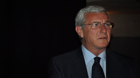 إيطاليا ، Lippi يتخلى: لن يكون أزرق Dt