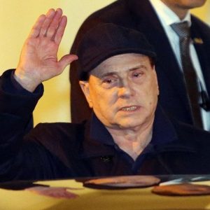 Berlusconi: “Ho ceduto il Milan ai cinesi”