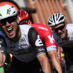 Tournee: Cavendish, Plattentrio