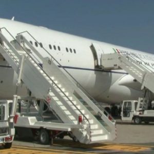 L’Air-Renzi debutta in volo verso Cuba (VIDEO)