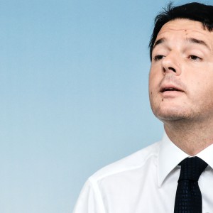 Renzi: “¿Berlusconi quiere una mesa? Hazlo con Grillo y D'Alema”