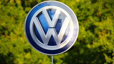 Volkswagen, profit warning: auto ko in Borsa